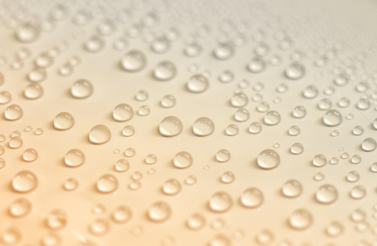 Det perfekte par: Derfor matcher perler og guld i øreringe så smukt